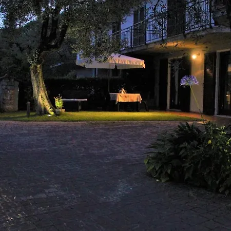 Relax In The Olive Grove Appartement *